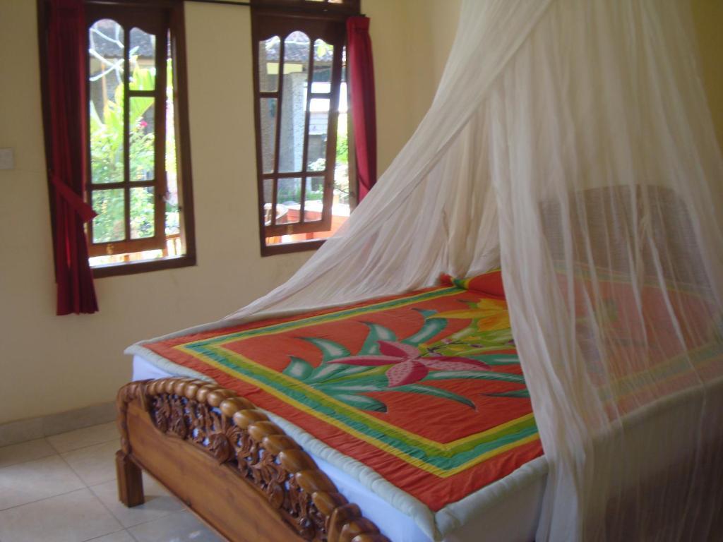 Gusti Home Stay Ubud الغرفة الصورة